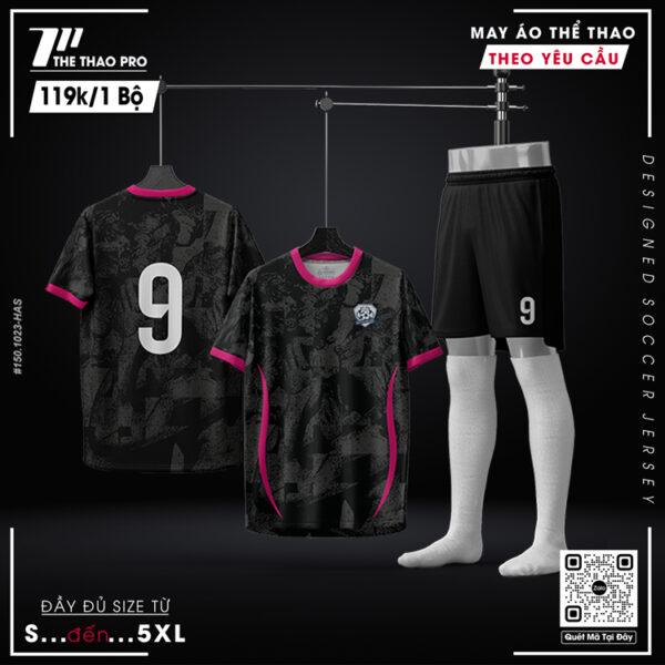 Bộ quần áo thể thao nam màu đen xám camouflage có điểm nhấn hồng neon